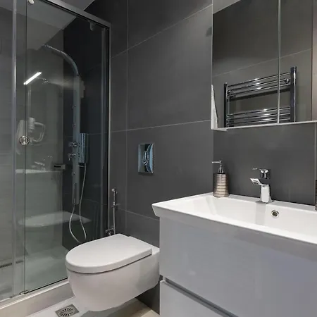 Вилла Waves Of Blue Коскину