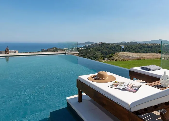 Waves Of Blue * Koskinou (Rhodes)